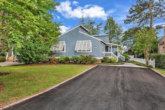 Building Photo - 1569 Landing Rd