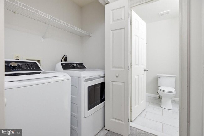 Building Photo - 46630 Drysdale Terrace