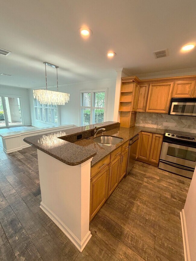 Building Photo - 646 Portside Dr