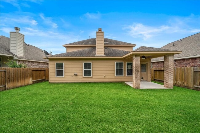 Building Photo - 10022 Taylor Springs Ln