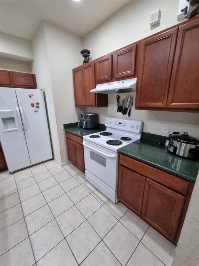 Building Photo - 3106 Ashland Ln N