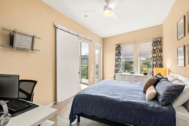 Building Photo - 2950 McKinney Ave