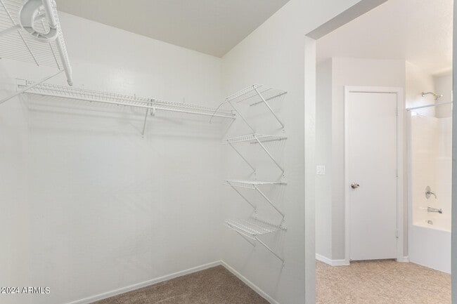 Building Photo - 23598 W Bowker St