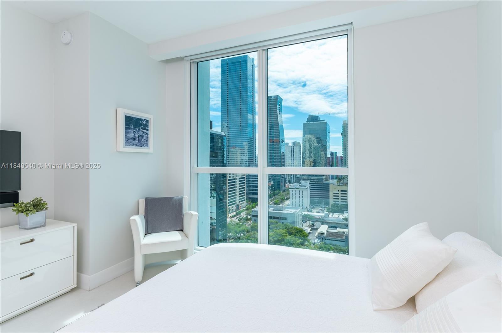 Building Photo - 1080 Brickell Ave