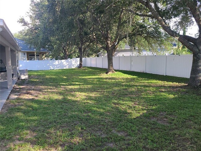 Building Photo - 598 Errol Pkwy