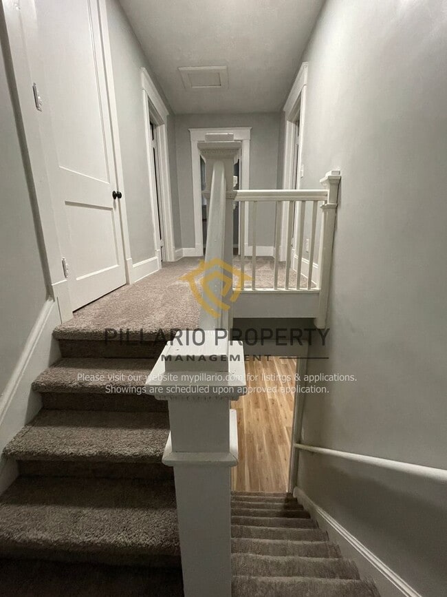 Building Photo - $500 OFF MOVE-IN SPECIAL!! Newly Renovated, 3 Bedroom, 2 Bathroom Home Available NOW!