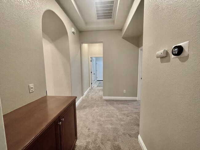 Building Photo - 6408 Vilamoura Way