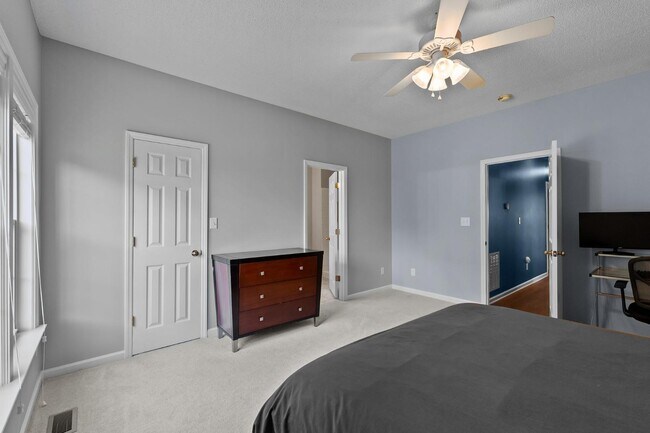 Building Photo - 4028 Mackinac Island Ln