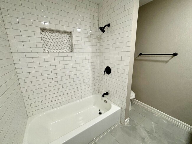 Building Photo - Completely Remodeled 4 bedroom Home