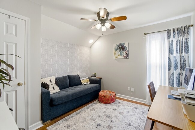 Building Photo - 1097 Honeycutt Way