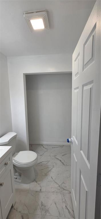 Building Photo - 6717 Mornay Cir