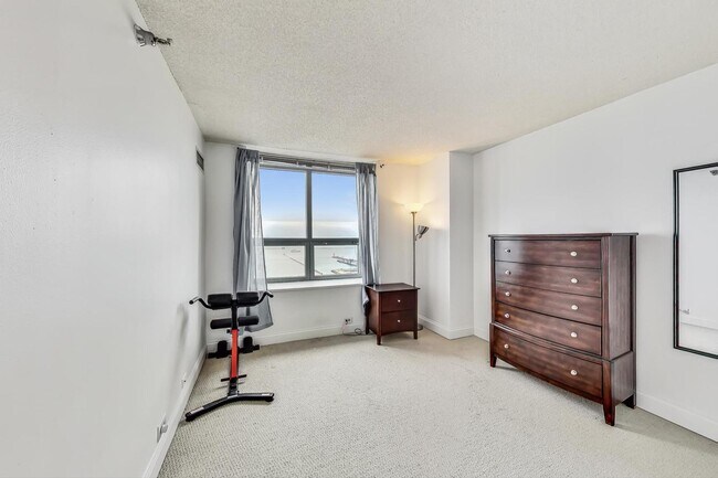 Building Photo - 474 N Lake Shore Dr