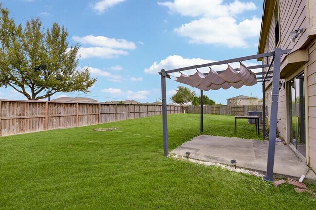 Building Photo - 834 Sweet Flower Dr