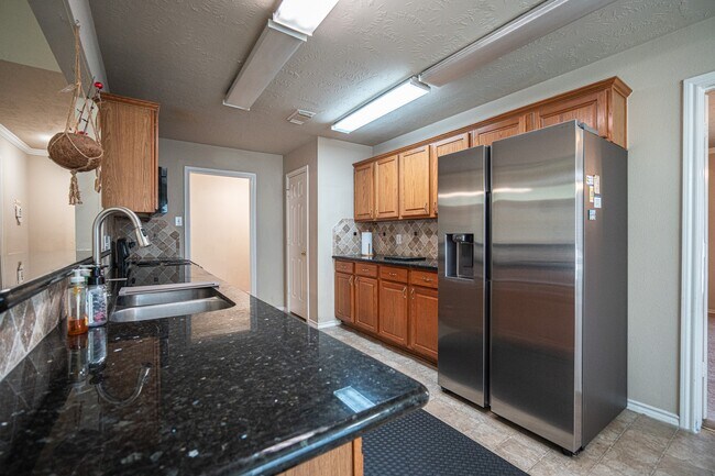 Building Photo - 11114 Kirkvale Dr