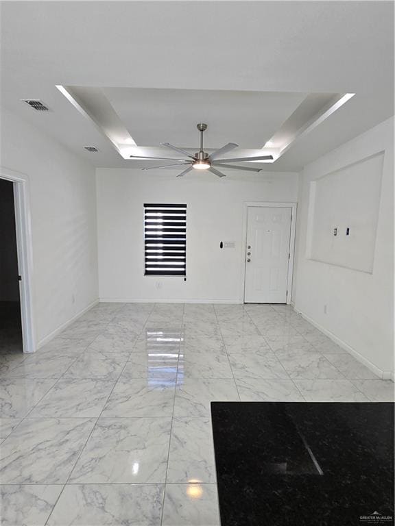 Building Photo - 14 W Woodson Dr