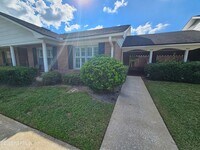 Building Photo - 9252 San Jose Blvd