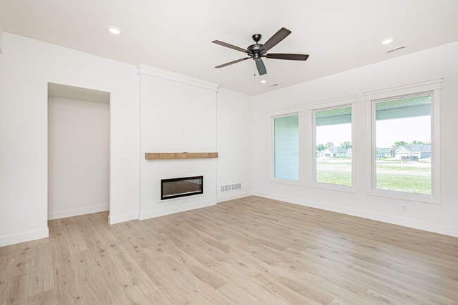 Building Photo - 4505 Chambers Bay Dr