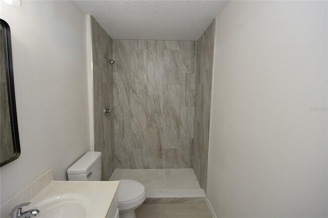 Building Photo - 3 Sea Beacon Pl