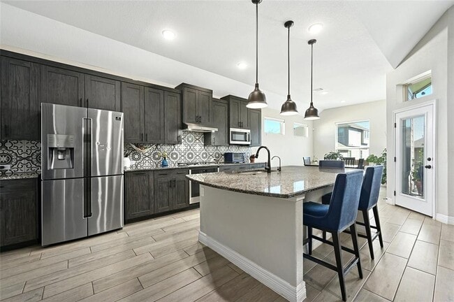 Building Photo - 117 White Steppe Way