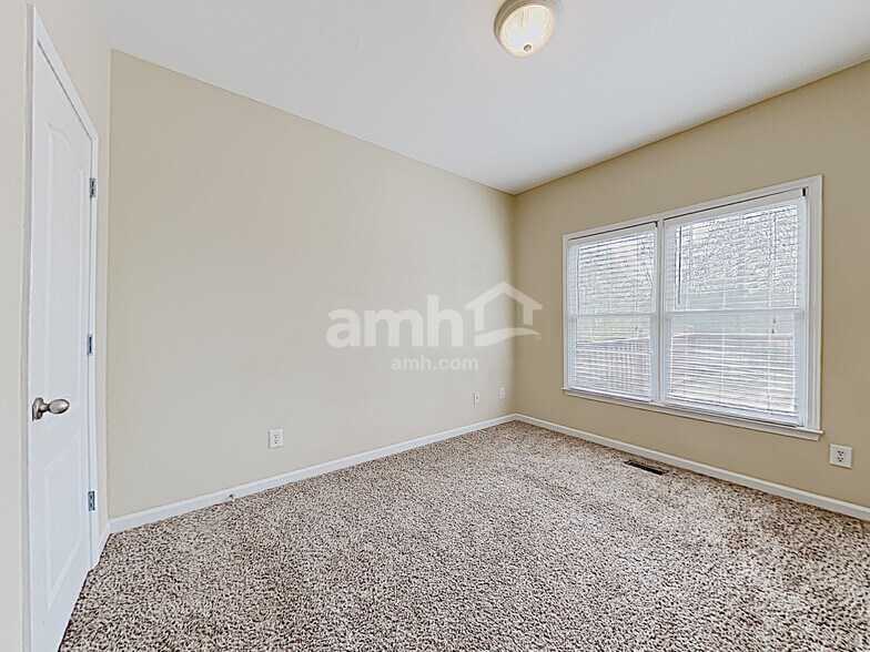 Building Photo - 178 Mirramont Lake Dr