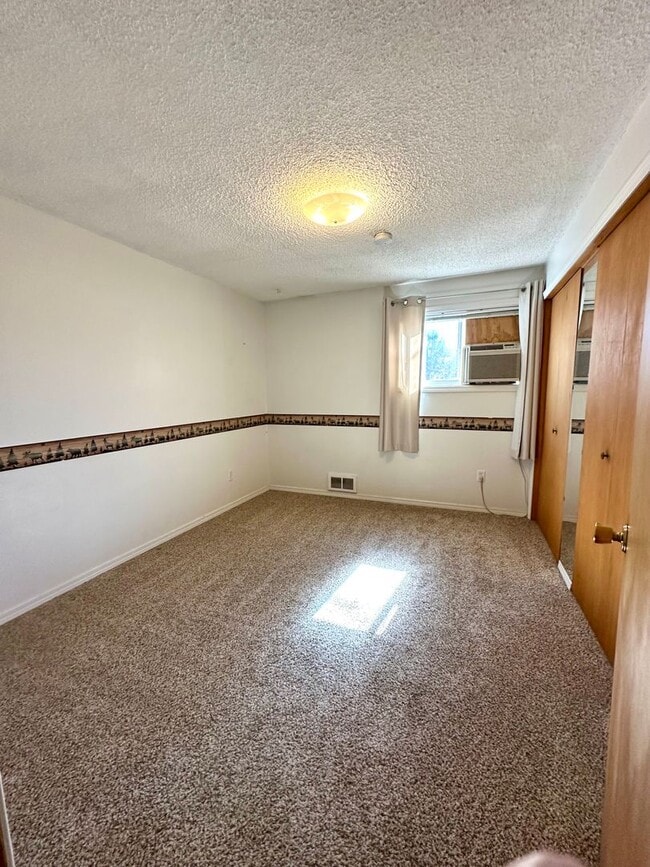 Building Photo - 333 SW 35th St