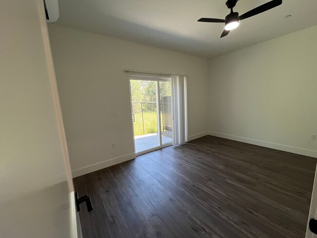 Building Photo - Newly built homes with City of Redding solar!