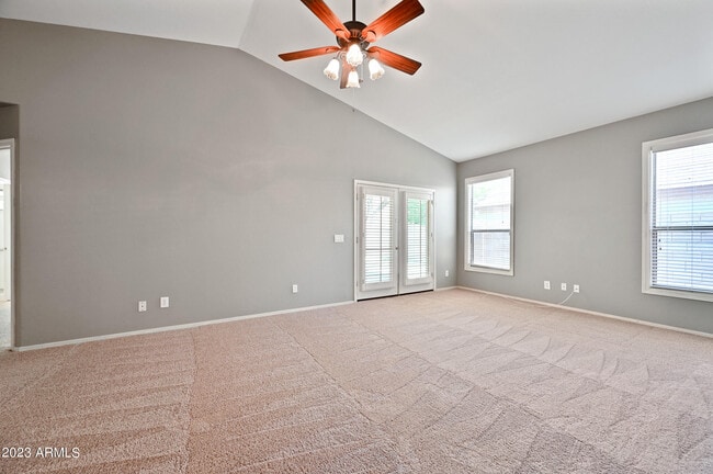 Building Photo - 9312 E Pampa Ave