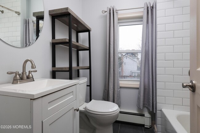 Building Photo - 603 2nd Ave