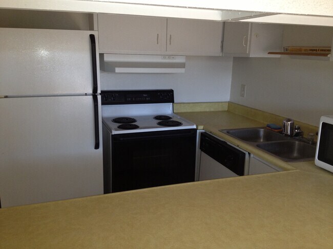 Kitchen - 308 Miracle Strip Pky SW