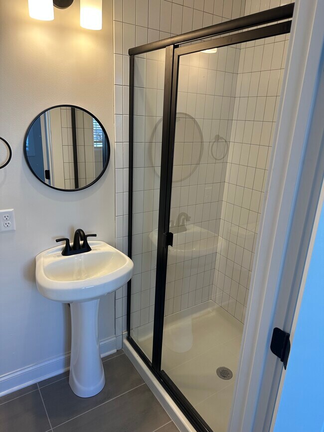 1st floor guest bath - 200 Raymond St