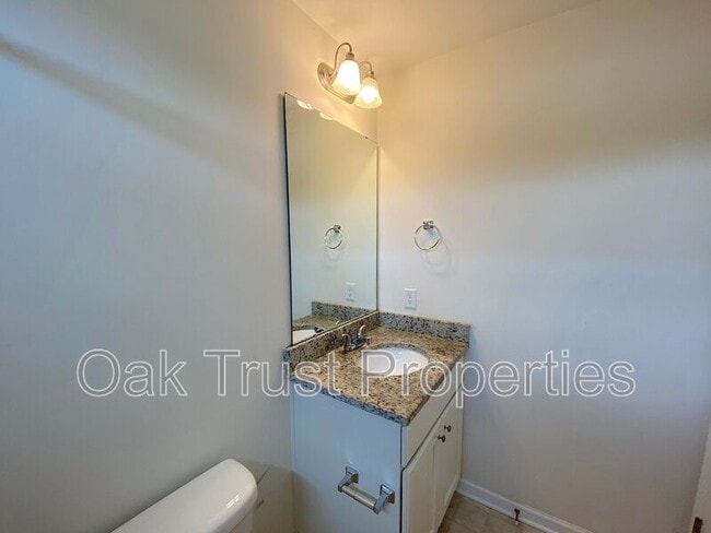 Building Photo - 9054 Parlor Dr
