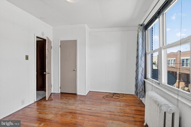 Building Photo - 1617 S Newkirk St