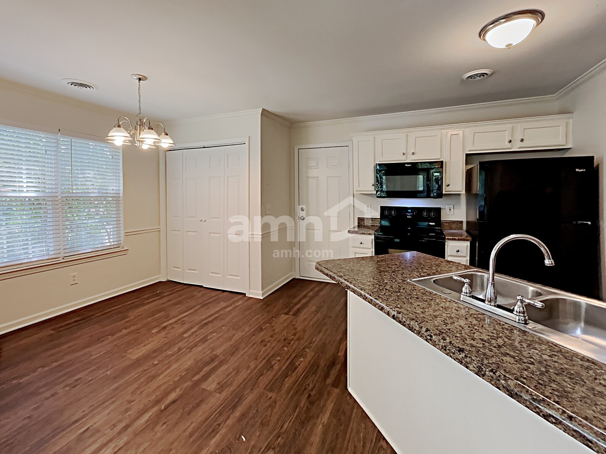 Building Photo - 3123 Bilbrey Dr