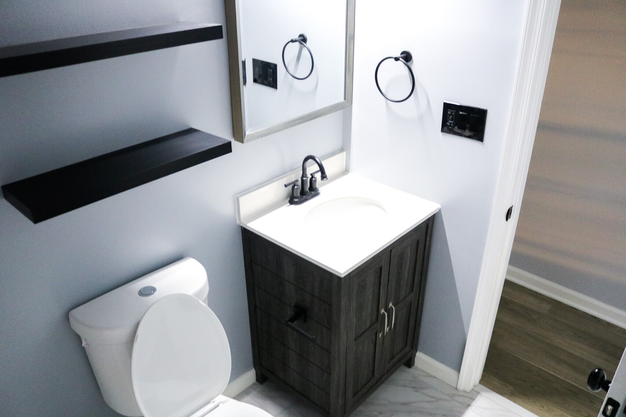 Hallway bathroom - 1716 Moreland Ave