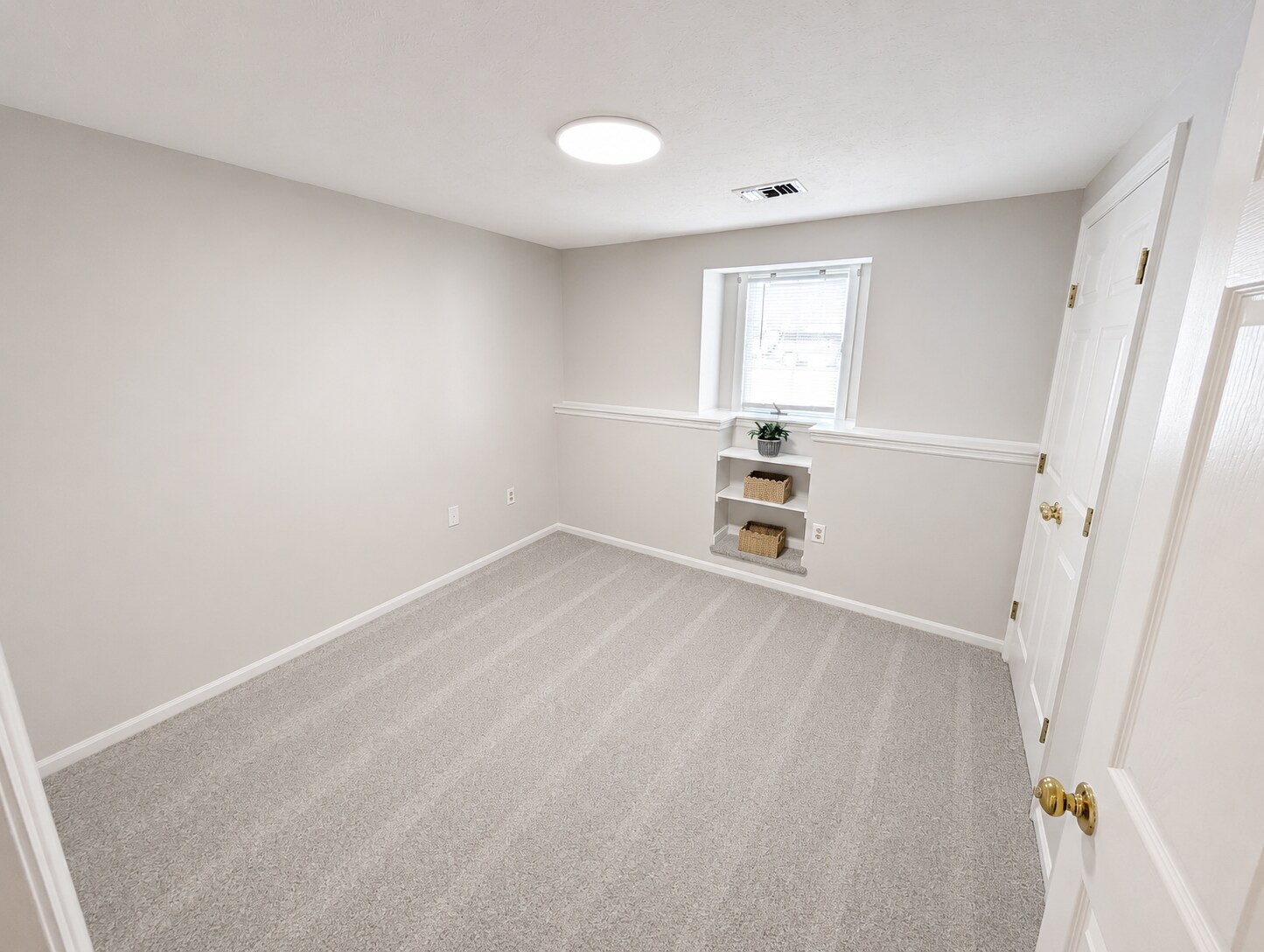 Building Photo - 7600 Portadown Ct