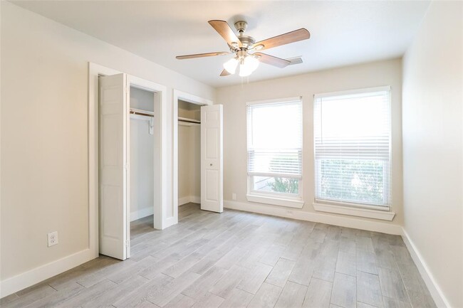 Building Photo - 4719 Hidden Springs Dr