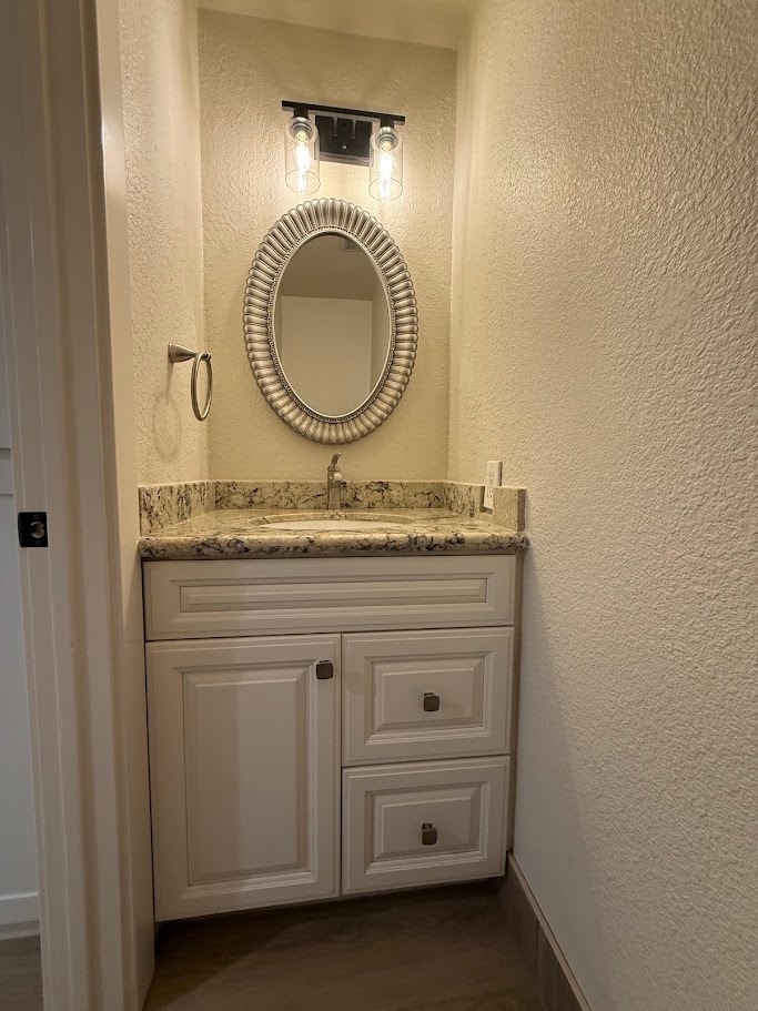 Building Photo - 28240 Via Princesa