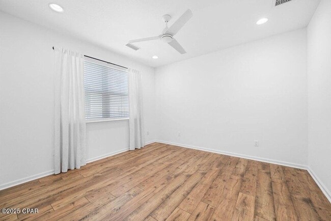 Building Photo - 8676 Coral Reef Wy