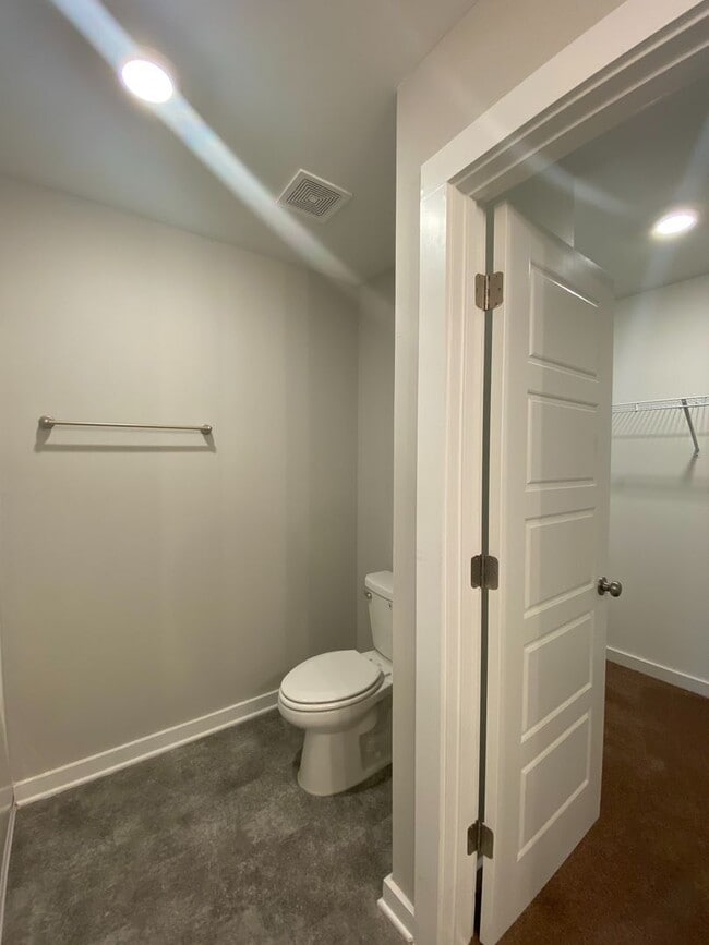 Building Photo - Home for Rent in Calera, AL!!! Available t...