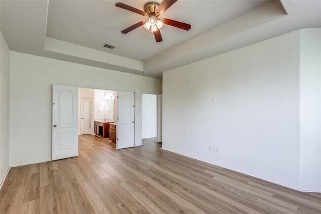 Building Photo - 20428 Crooked Stick Dr