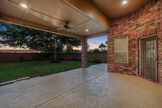Building Photo - 10423 Hatcher Dr