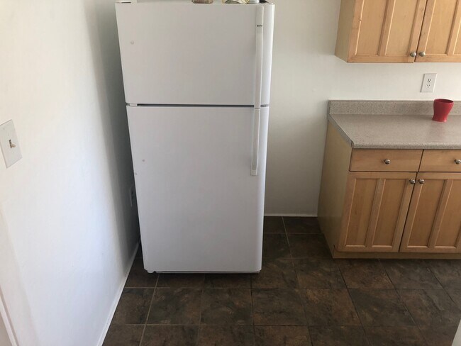 Kitchen - 2110 11th Ave