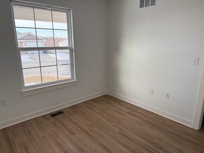 Building Photo - New Construction 3 bedroom with Finished B...