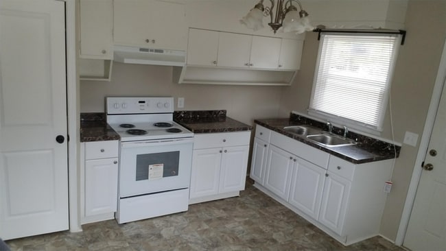Building Photo - 309 Keowee Trail