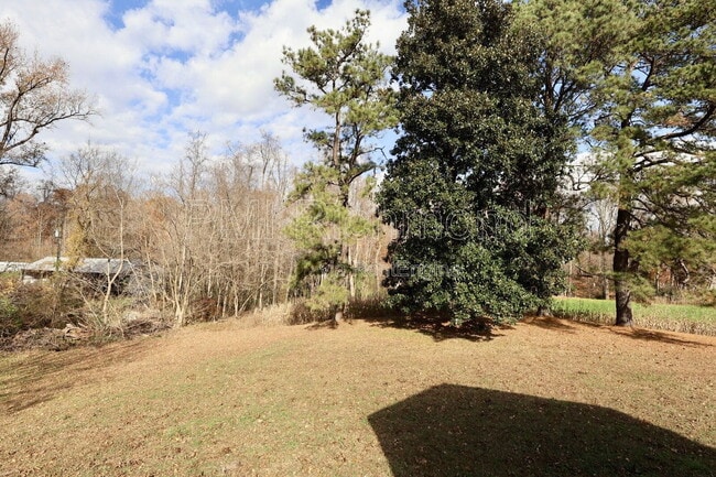 Building Photo - 4038 Old Church Rd