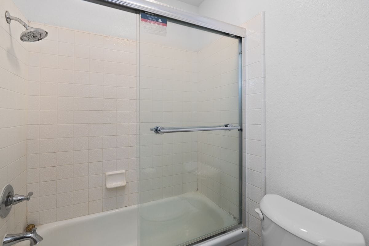 Building Photo - 19 Exeter