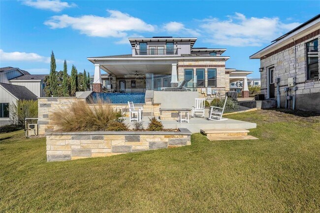 Building Photo - 105 Willow Hill Dr