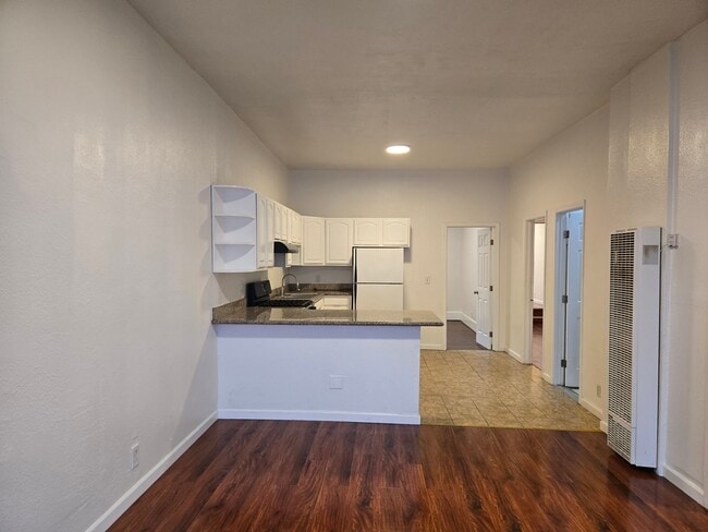 Building Photo - 2117 West St