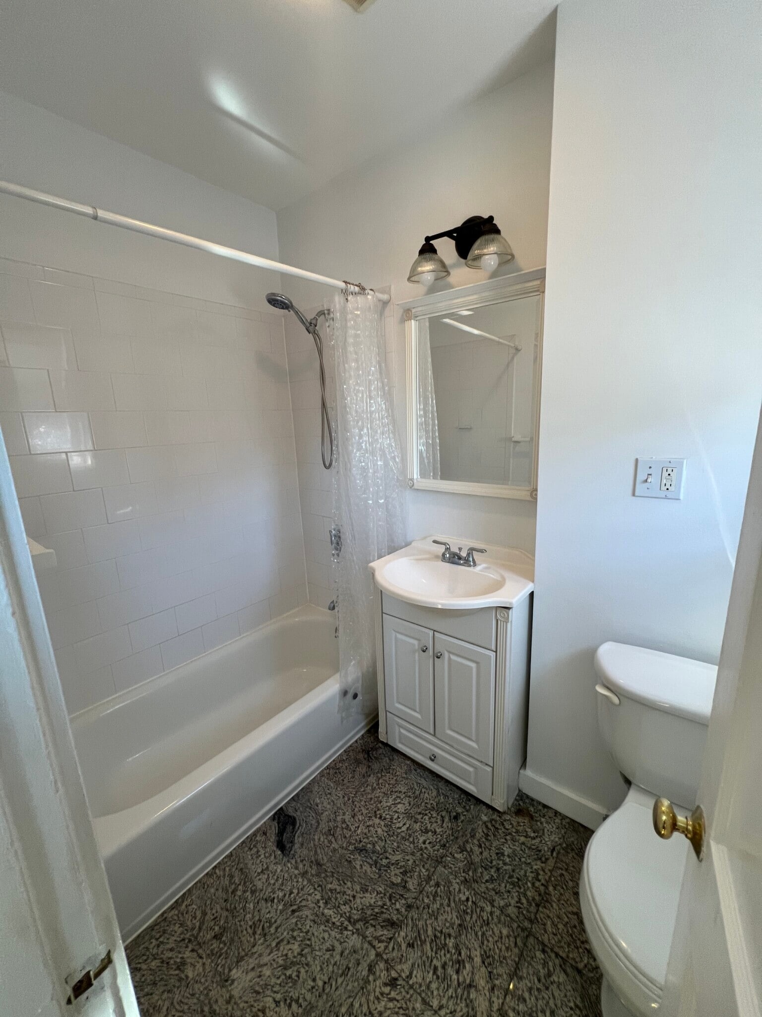 Building Photo - 38 Hemenway St