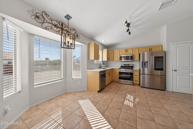 Building Photo - 3824 Plaza De La Yerba